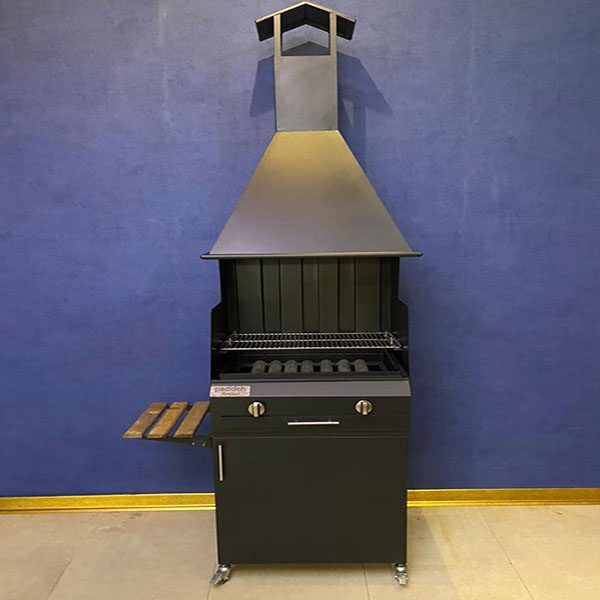 Barbecue grill with 60 hoods